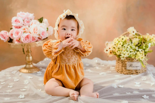 冠县六个月宝宝的发育标准 冠县六个月宝宝的发育标准